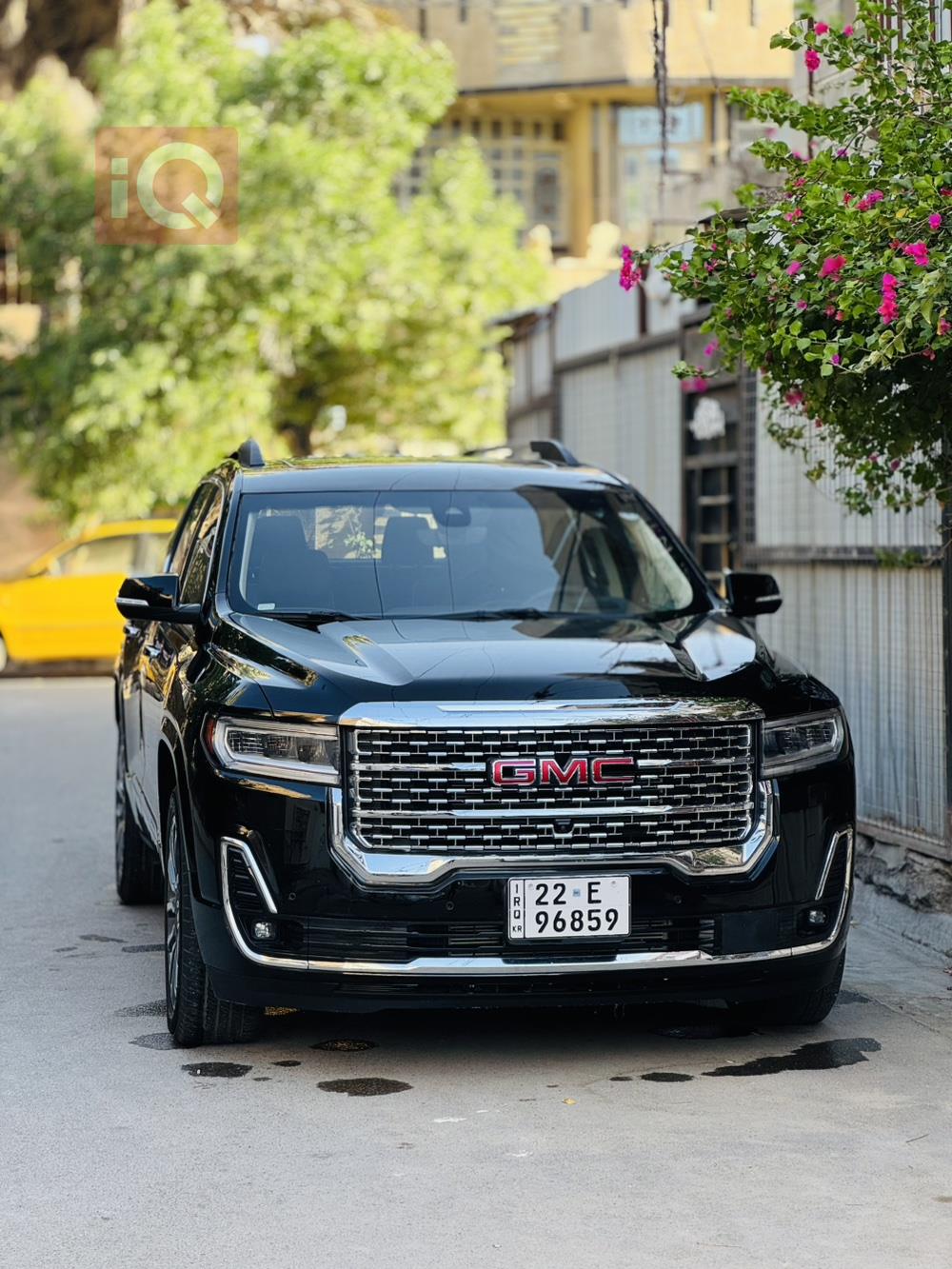 GMC Acadia